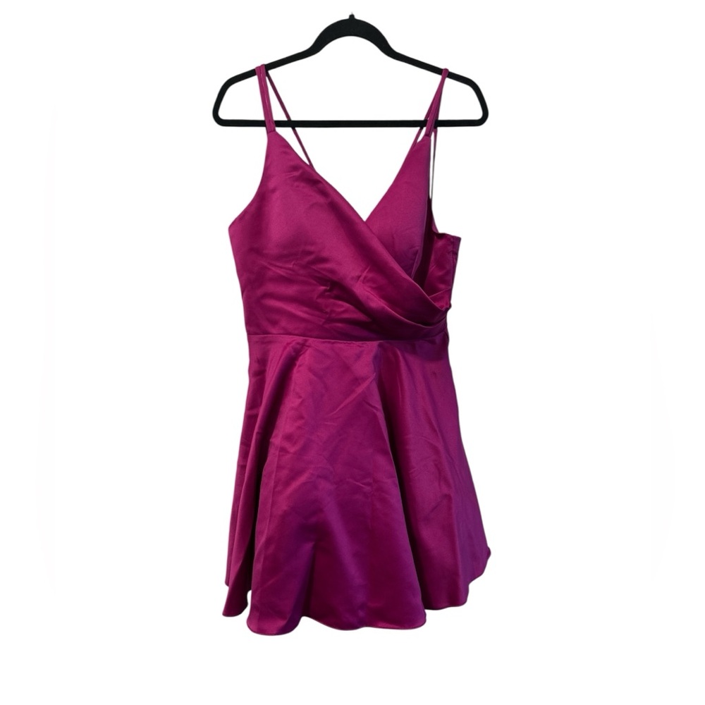 Dear Moon Purple Semi- Formal Dress Size 8 (961)